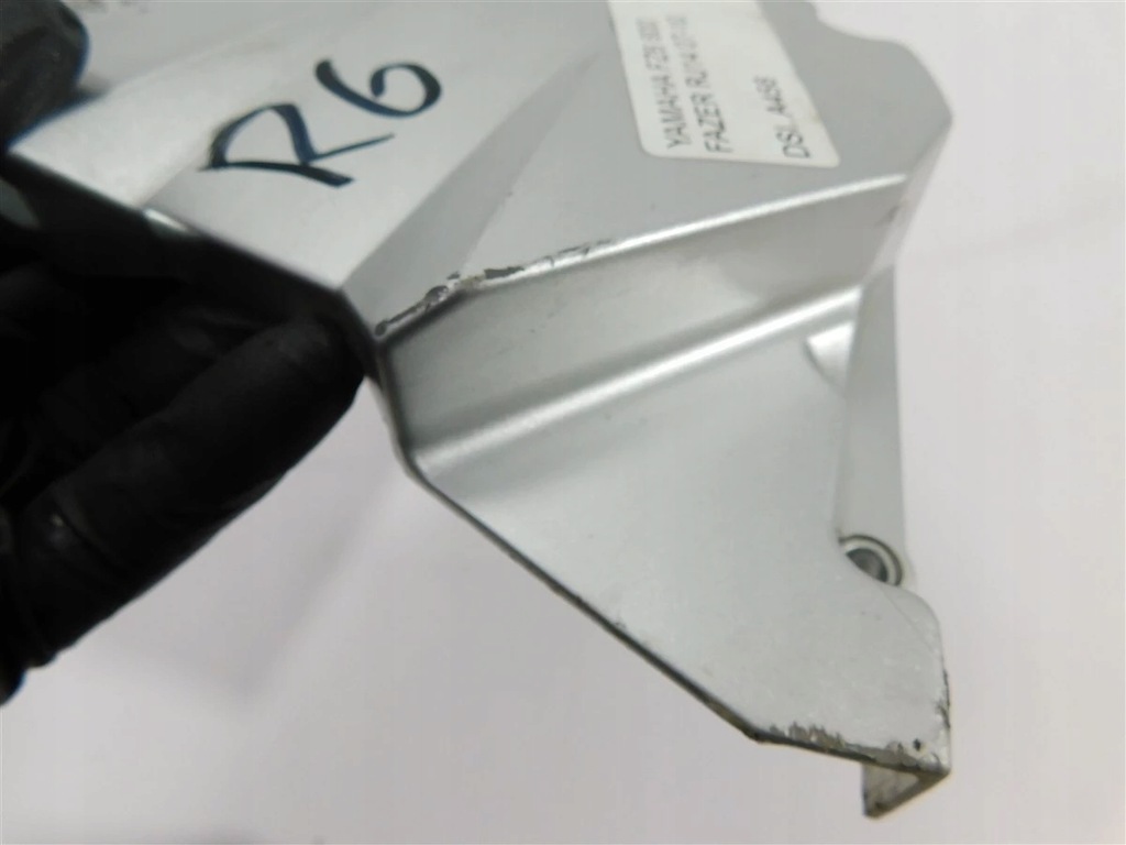 CAPAC MOTOR STÂNGA YAMAHA FZ6 600 FAZER RJ14 07-10 Product image