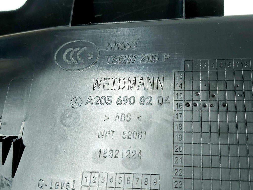 MERCEDES CLASA C W205 16 ani Husa, husa centura de siguranta spate, sedan A2056908204 Product image