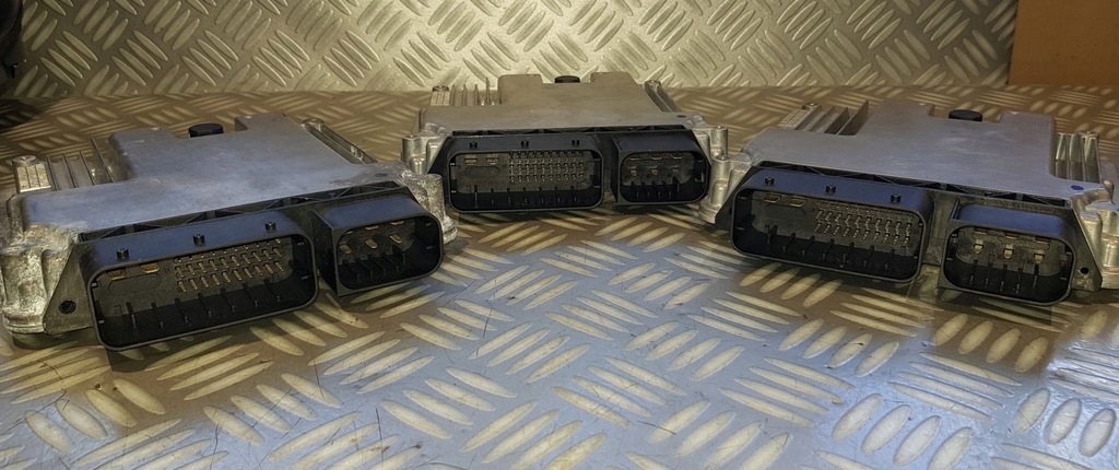 BMW E60 E61 E63 CONTROLLER ACTIV MODUL SUPORT DIRECȚIE 1277022056 Product image