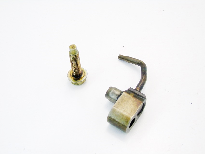BLOC DUZE PULVERIZARE ULEI 1.6 16V Z6 MAZDA 3 BK BL Product image