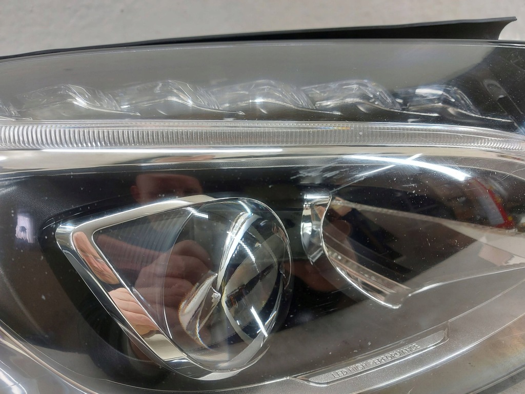 Mercedes-Benz C Clasa 205 W205 LED-ul LED-ului din față Faru față Product image