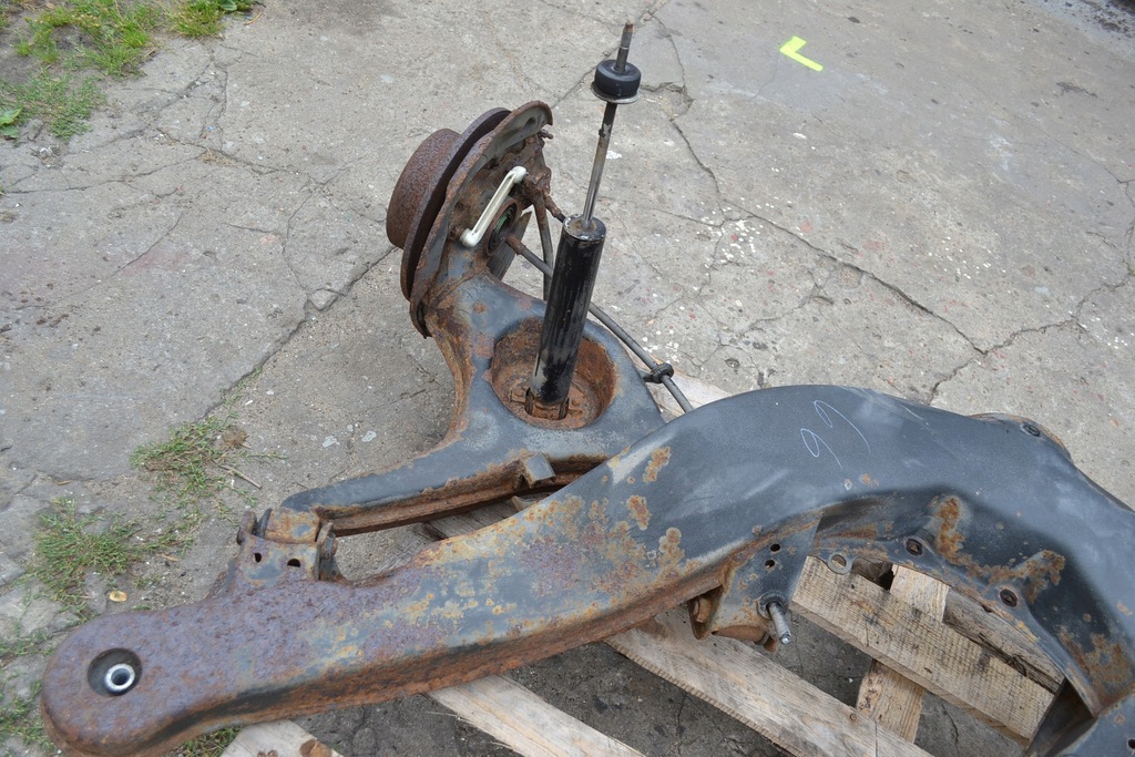 Mercedes W126 Carucior spate suspensie spate Product image