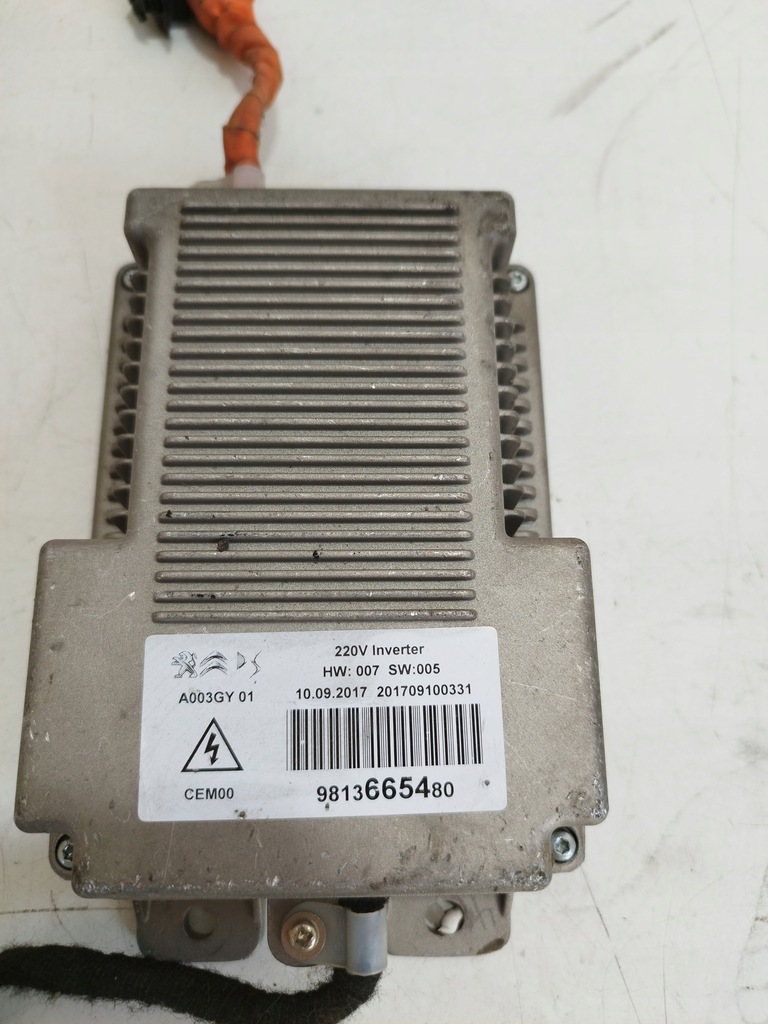 CONVERTOR PEUGEOT CITROEN DS TENSIUNE 220V 9813665480 Product image