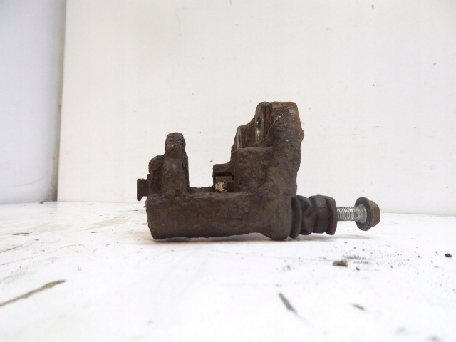 BERLINGO PARTNER I LIFT 02-08 YOKE CADRU ETRIER FAȚĂ STÂNGA 1.4 8V KFW Product image