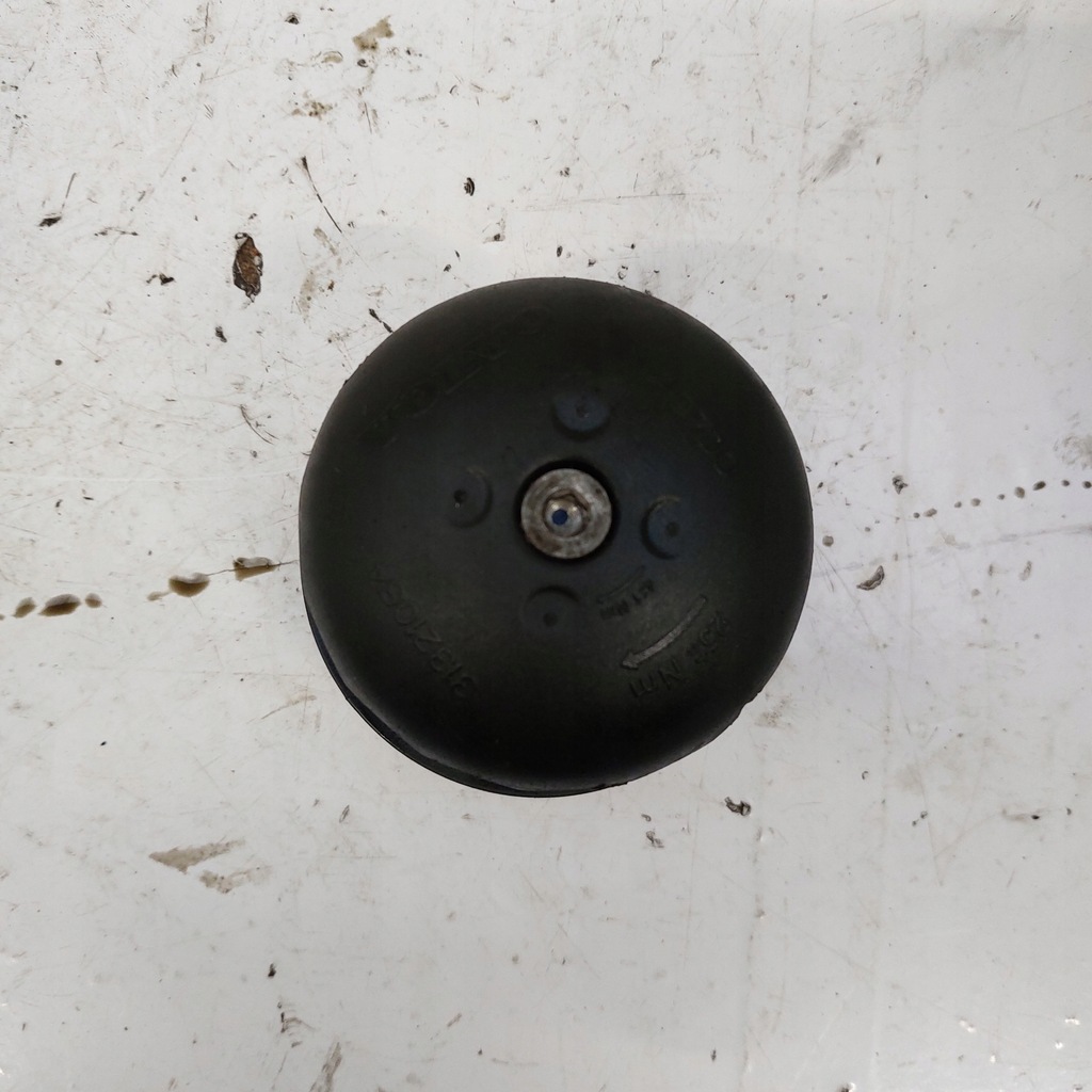 Volvo V40 II 2.0D D4204T14 Cook Corcek Filtru de ulei Cap 31321084 Product image