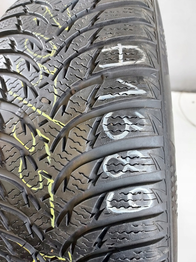 Kumho WinterCraft WP51 205/55R16 91 H Product image