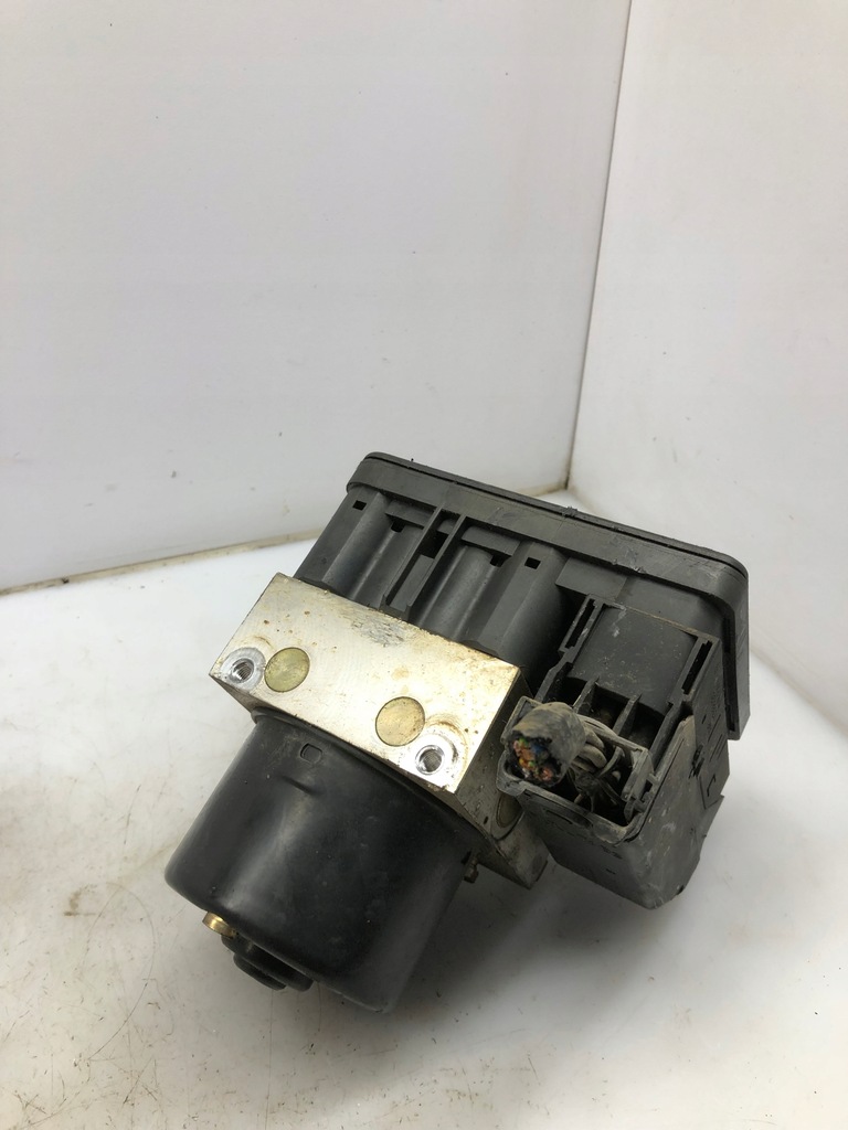 CONTROLLER POMPA ABS 2S61-2M110-CE Product image