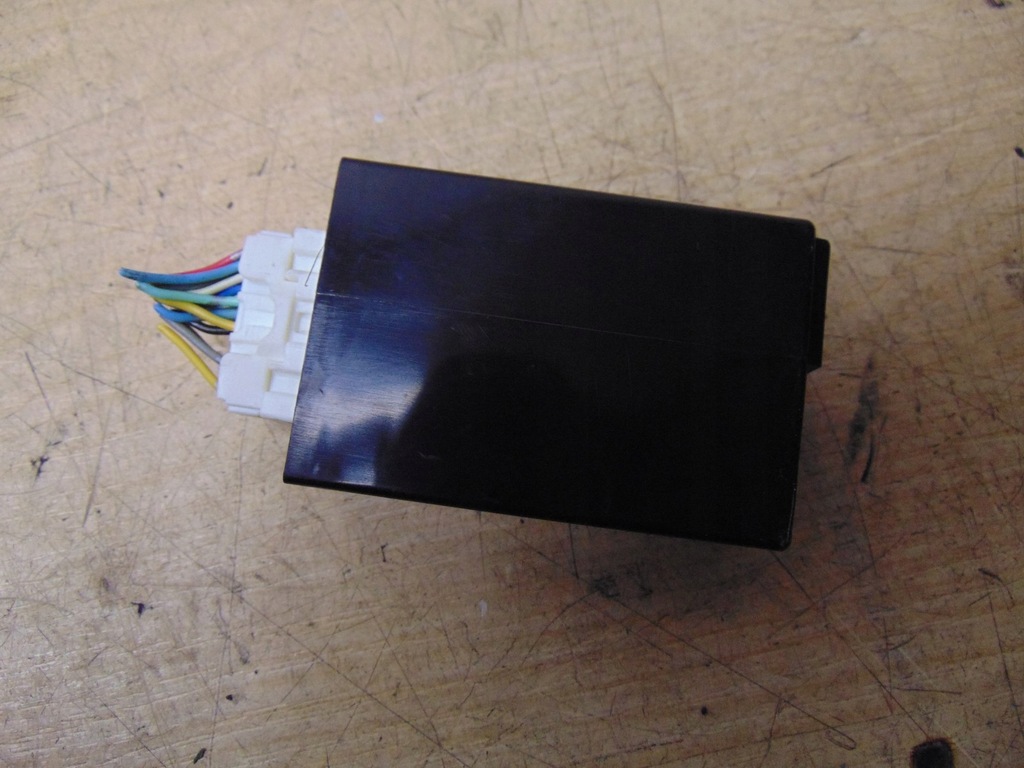 MODUL CONTROLLER LUMINA MAZDA 3 BL BBM267890A Product image