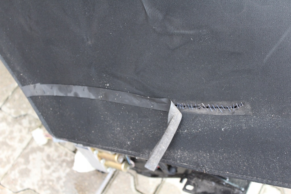BMW E46 CAPACĂ DE ACOPȘ DEVORIBILĂ NEGRU 54317146361 Product image