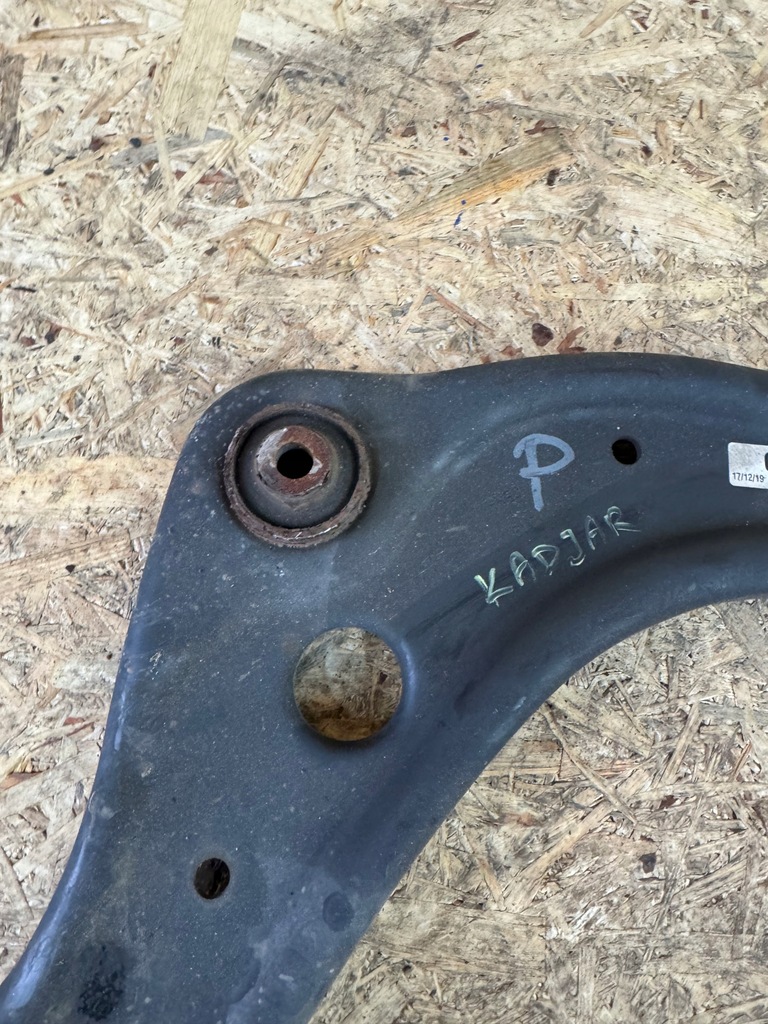 Arma de control din față dreapta Renault Kadjar Lift 1.3 TCE Product image