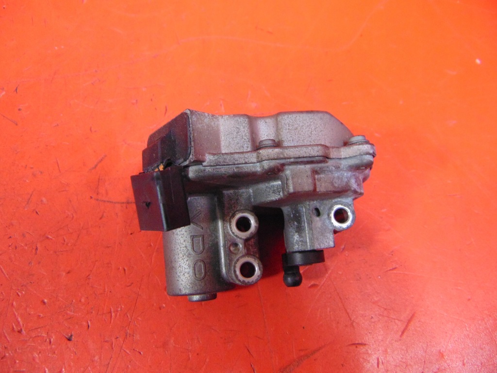 AUDI A4 B7 8E 8E2 04- 3.0 TDI A6 C6 A8 D3 REGLAREA CLAPETĂ COLECTOR DE INDUCȚIE Product image