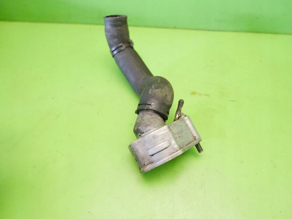 CARCASA TERMOSTAT + FURUN OPEL VECTRA B 1.8 16V 95- Product image