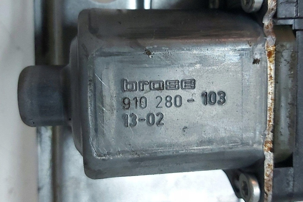 Ridicarea ferestrei ușii din spate dreapta Opel Insignia A (G09) 20952451 2.0L Product image