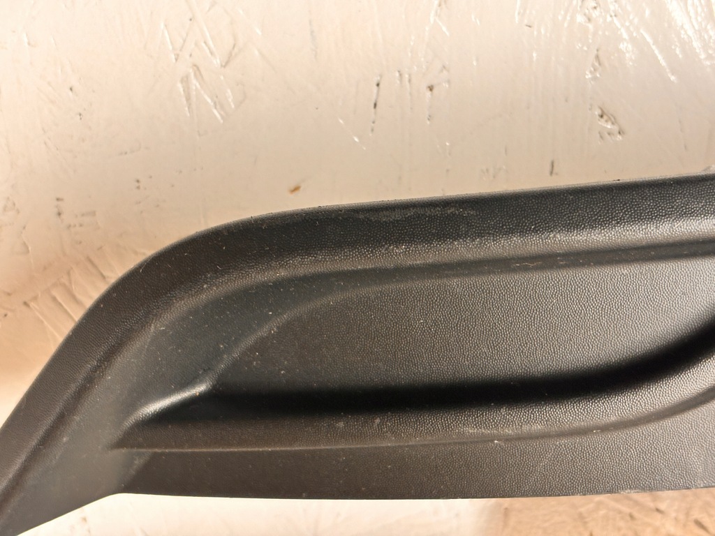 RENAULT MEGANE III LIFT - GRARA BARA SFASTA STÂNGA 261A32193R DREAPTA 261A25882R Product image