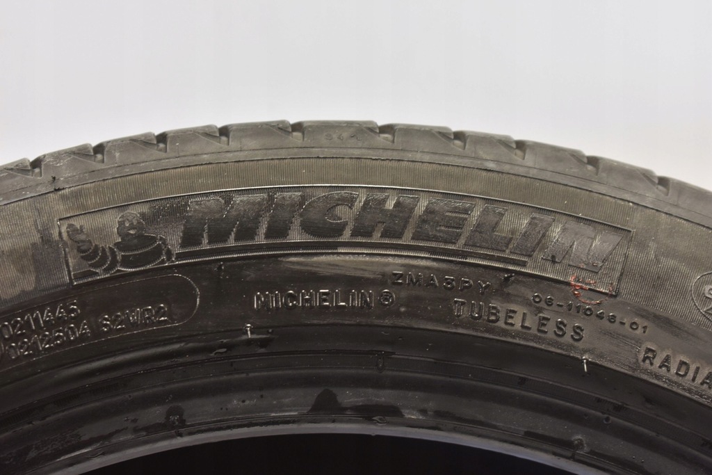 ANVELOPE DE VARĂ MICHELIN PRIMACY 3 235/45/17 R17 Product image