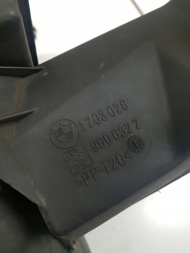 FILTRU DE AER SECUNDAR BMW E39 Product image