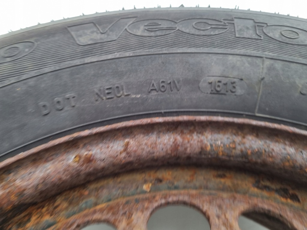 VW Transporter T5 T6 ANVELĂ DE rezerve 215/65 R16C 7H0601027D Product image