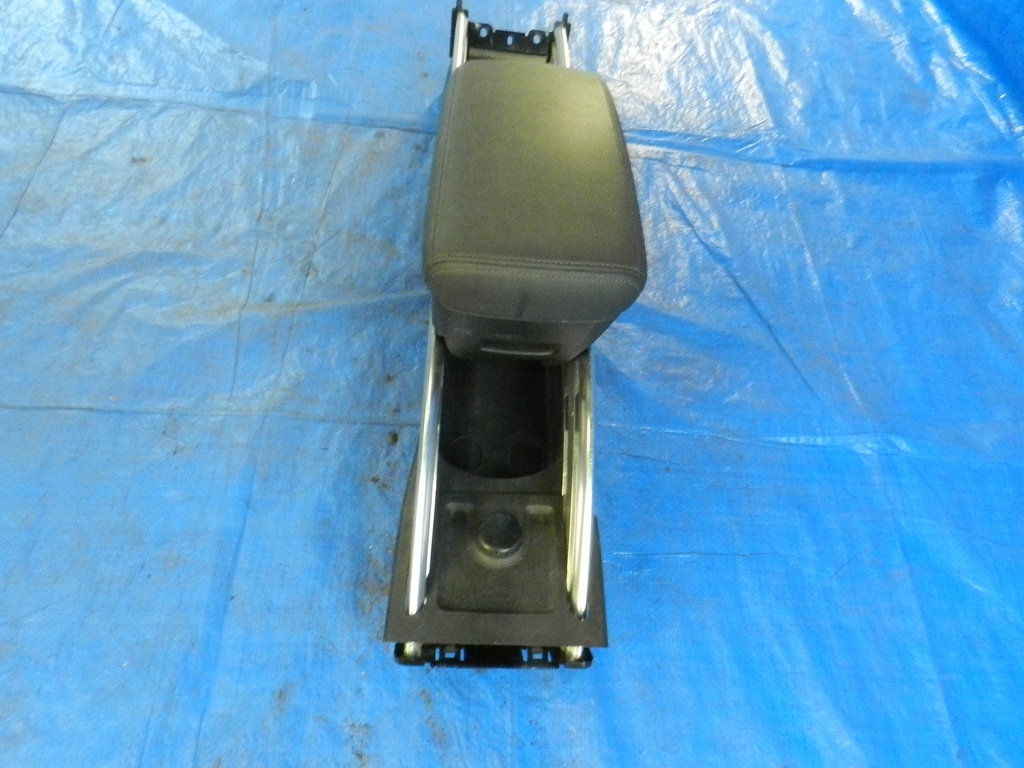 OPEL-PARTS Meriva B Sină cotieră, compartiment de depozitare Product image