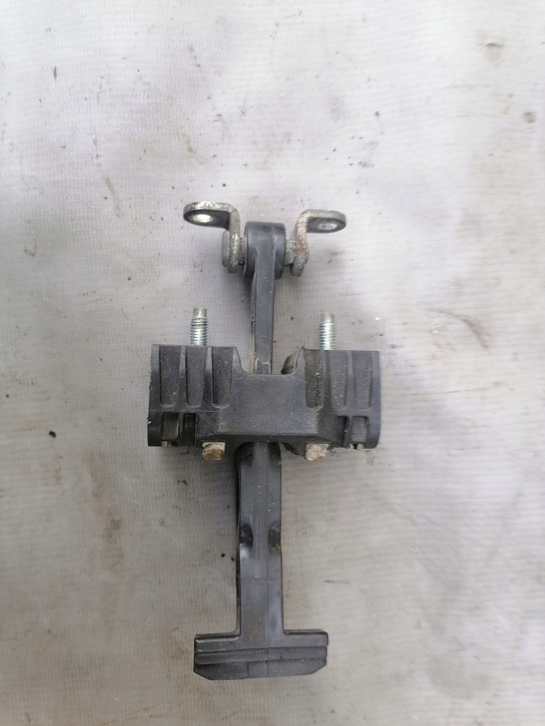 Limitatorul ușii, dreapta alfa Romeo 159 Product image