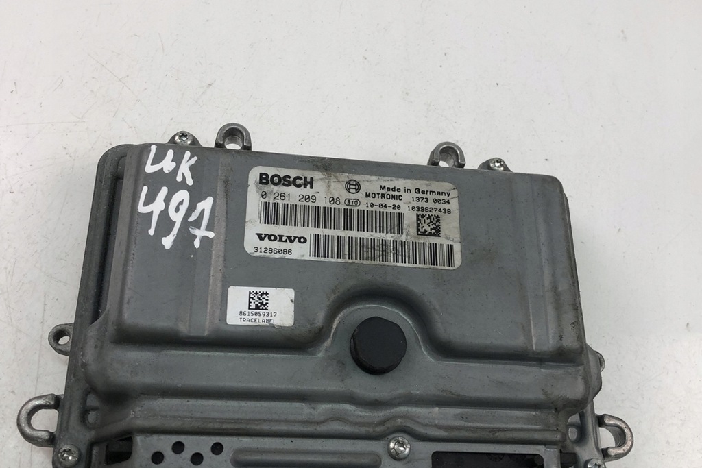 ECU Volvo V70 III (BW) 31286086 2010 Unitate de control al motorului Product image