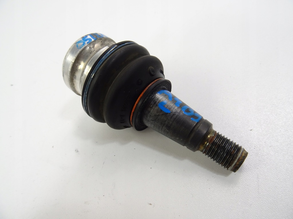 AUDI A4 B9 PIN BRAT COMANDA STÂNGA 8W0689A Product image