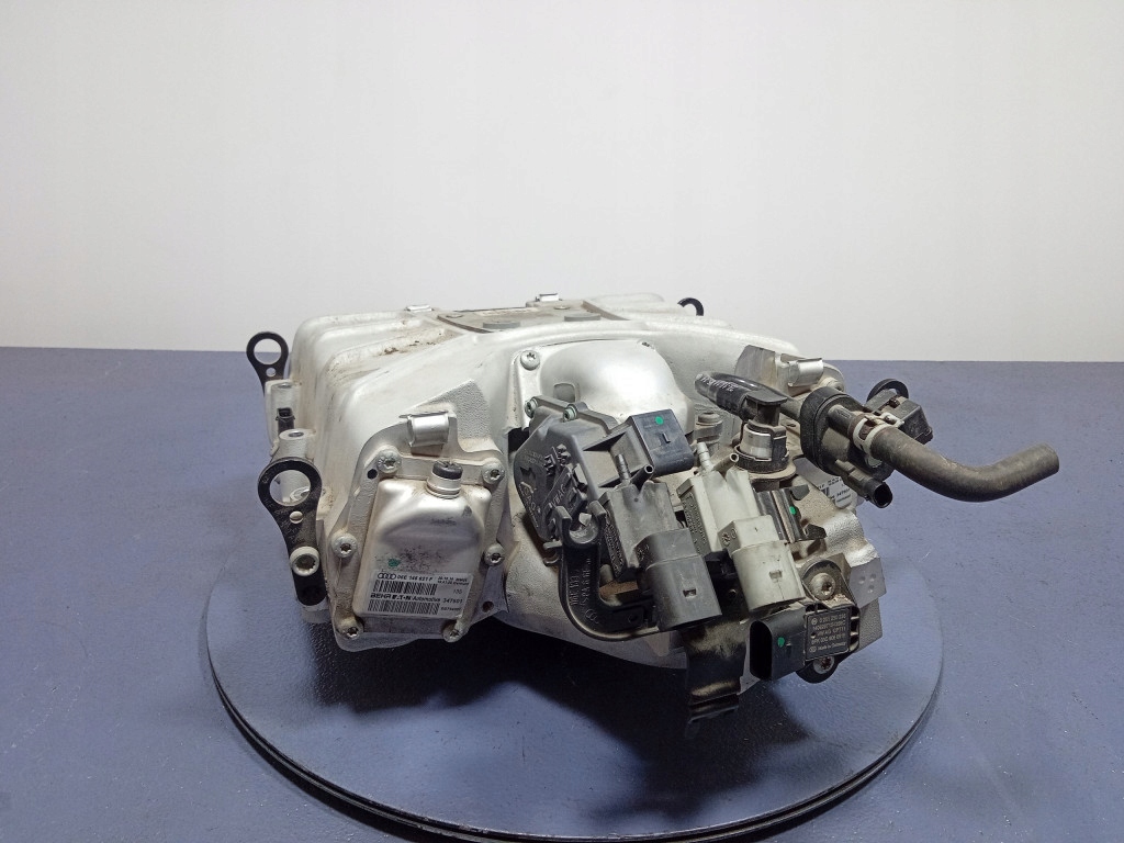 AUDI S4 A4 B8 3.0 TFSI 333KM COMPRESOR AER EATON 06E145601AN Product image