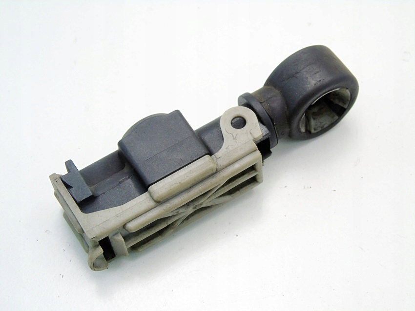 CONECTOR CAPRIT CLIP CABLURI CURTARE 1.2 6V FABIA SI POLO N9 FOX Product image