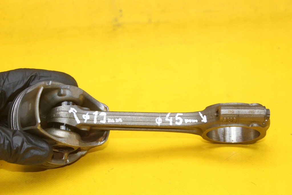 BIELLA PISTON PEUGEOT CITROEN OPEL 1.2 THP PURTECH HN01 0751RD 9807260380 Product image