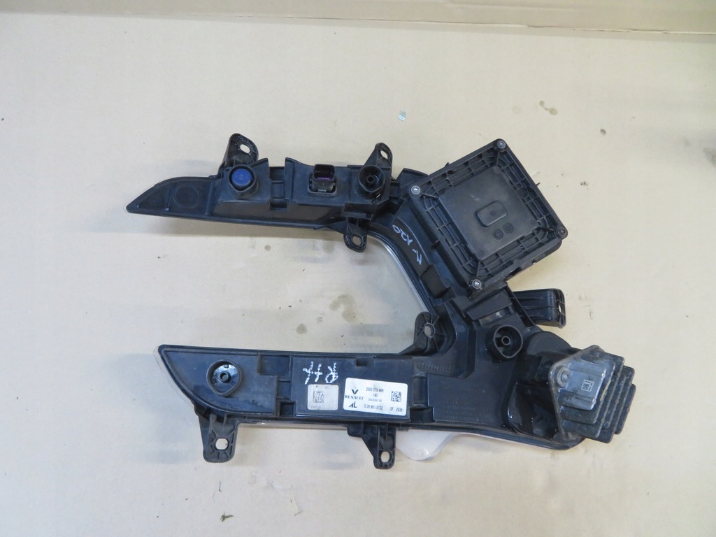 Renault Captur I Lift 2017+ LED DREPT DRL Halogen 266007846R Product image