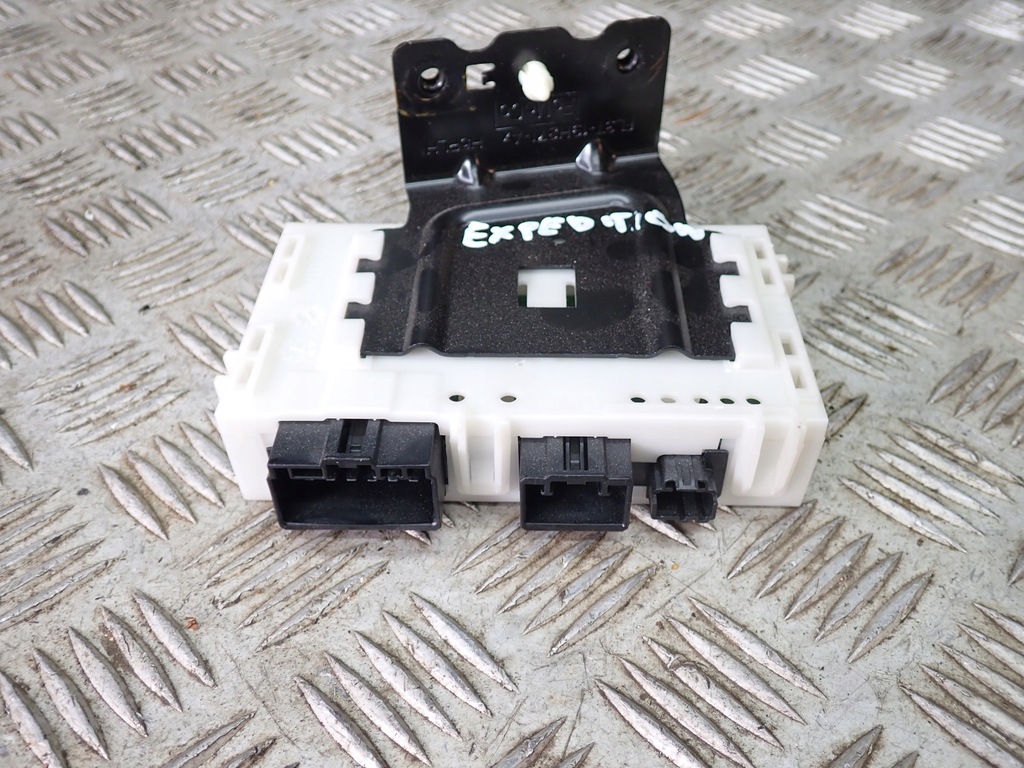 Modul de frână pentru cârlig remorcă Ford Expedition F150 2020 Product image