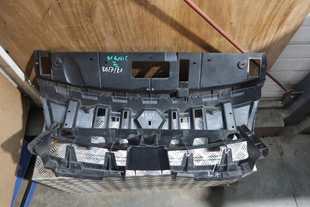 GRIL RADIATOR SCENIC III USZK. 620363078R Product image