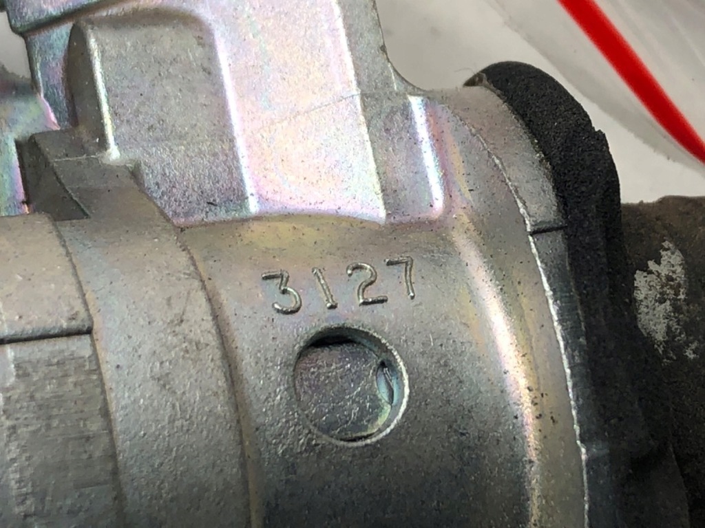 BLOCARE CAPOTA SPATE LEXUS GS Sedan/Limuzină Product image