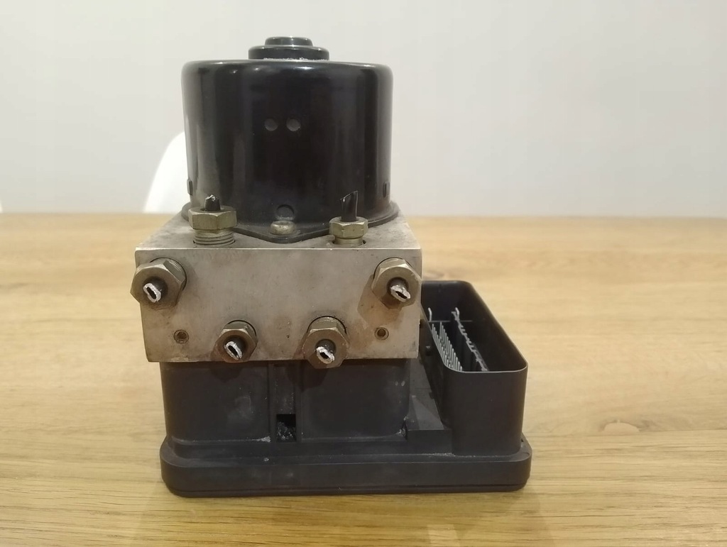 ABS POMP FUSTA FUSION 2S61-2M10-CE MAZDA 2 D351-437A0-B Product image