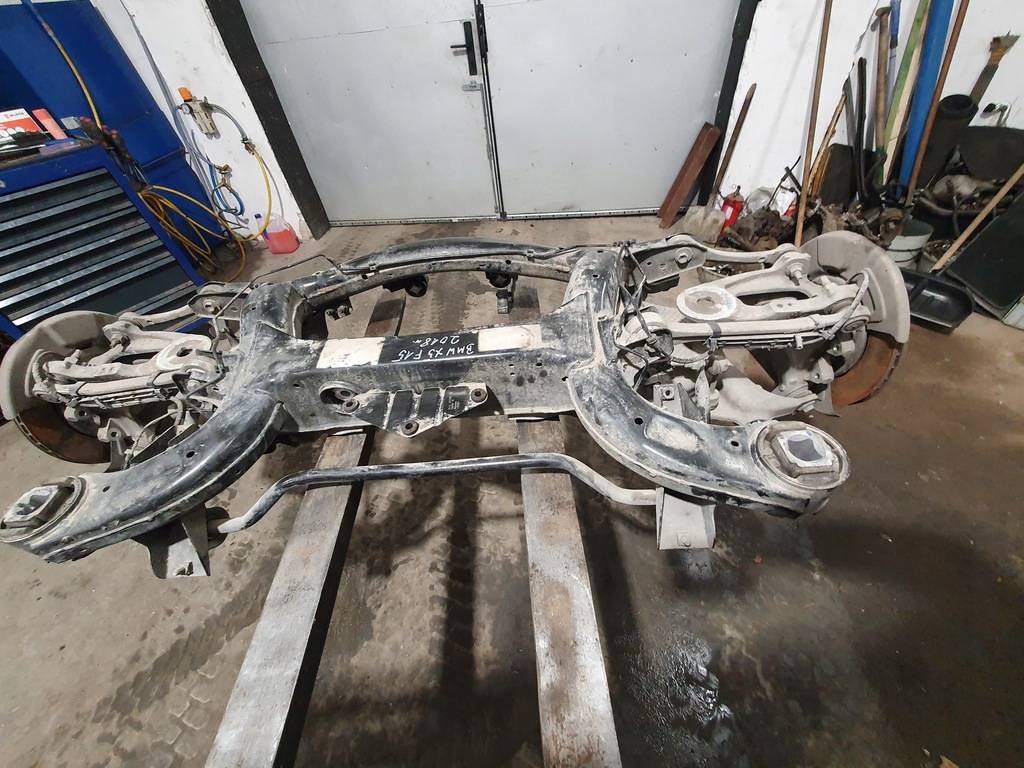 SUSPENSIE FUNDA SPATE BMW X5 X6 F15 F16 2.0D Product image