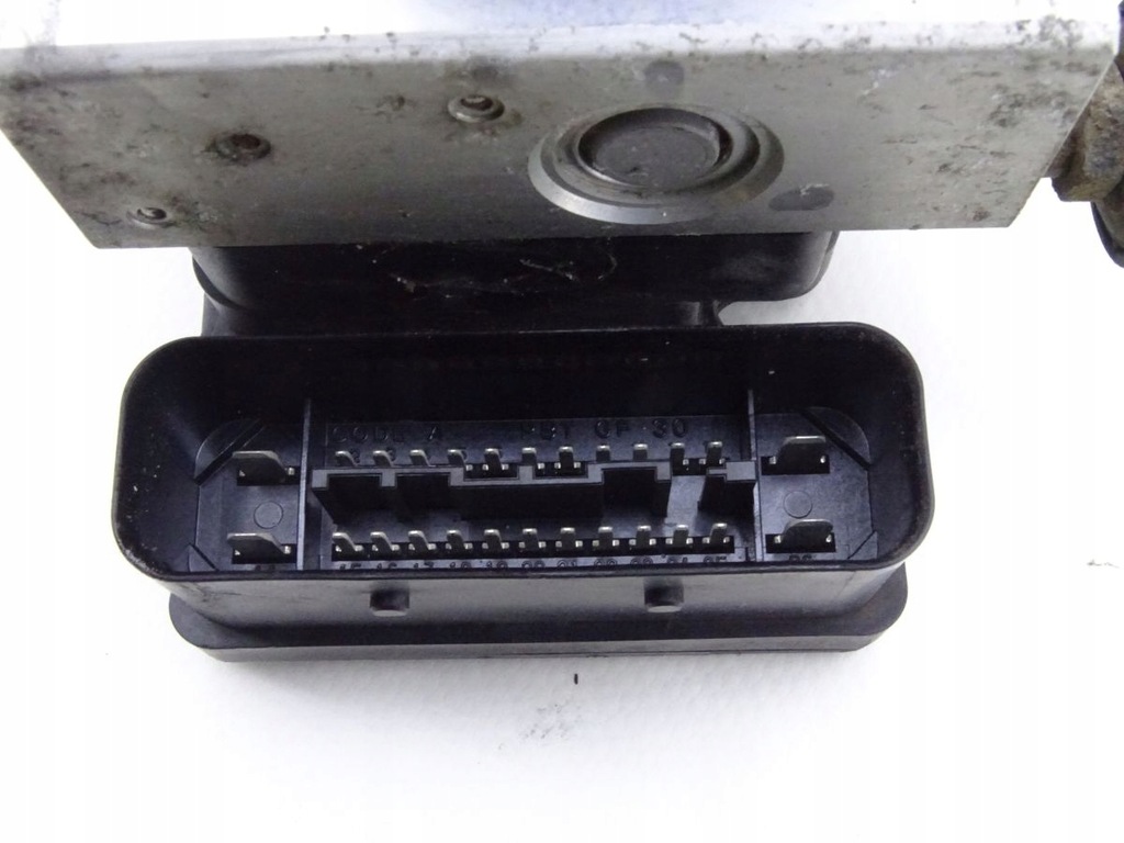 SUZUKI GRAND VITARA II 05-14 ABS POMPA Product image