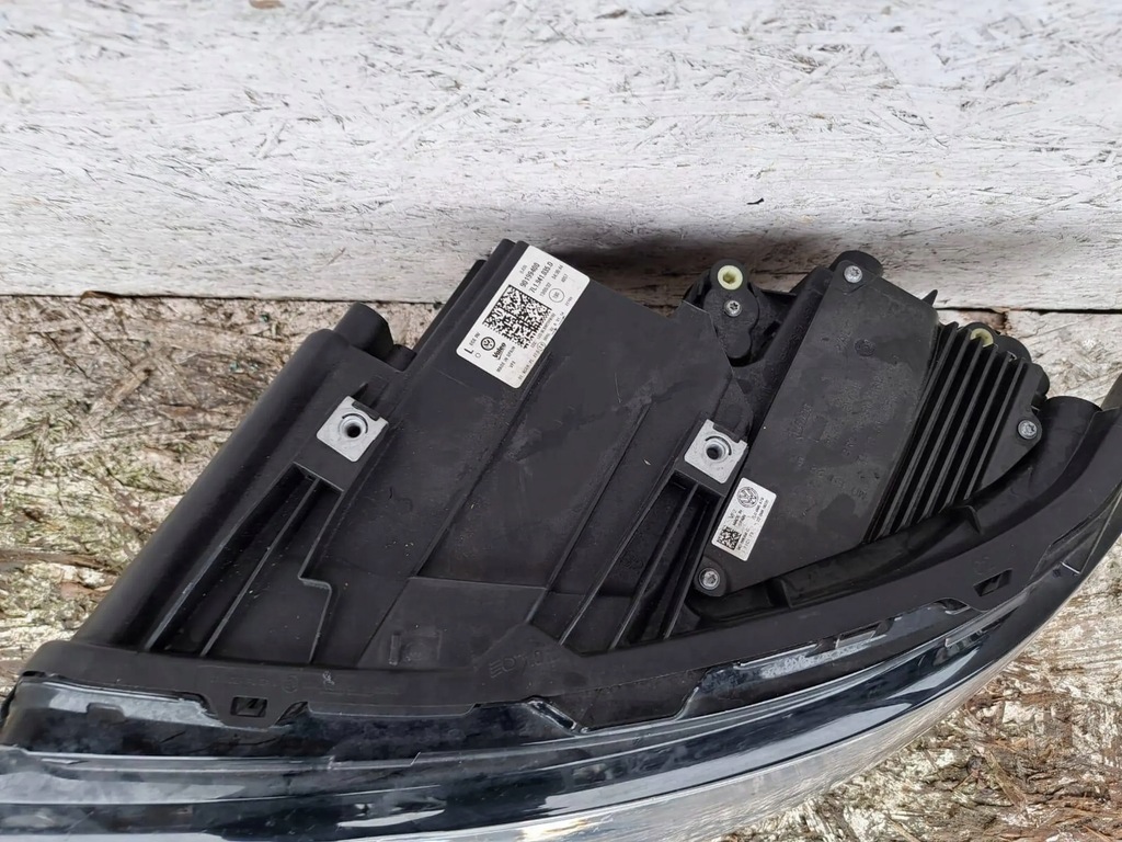 Volkswagen Multivan T6 2020 Faruri fata stanga Product image