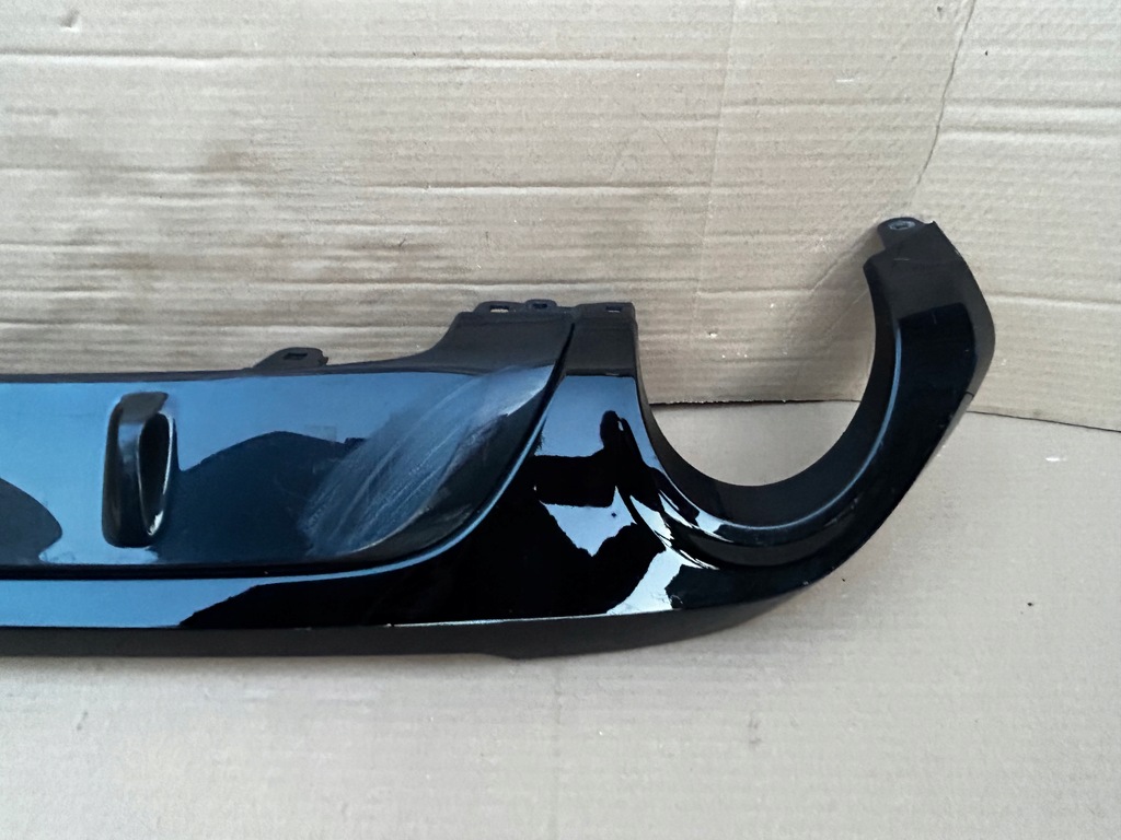 BMW X1 F48 DIFUSOR SPOILER BARĂ SPATE Product image