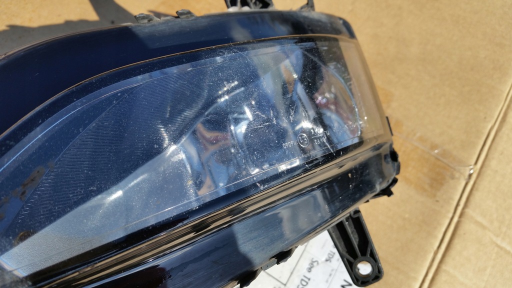 VW Golf 7 VII ridicat halogen dreapta 5G0941662F Product image