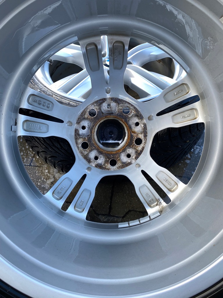 Jante BMW|5x120|ET37|9 J x 19H2|255/50-19 107V Product image