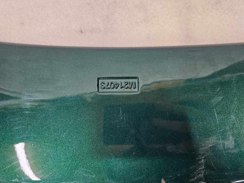 MAZDA 626 LOTKA SPOILER HAYON SPATE M214073 Product image
