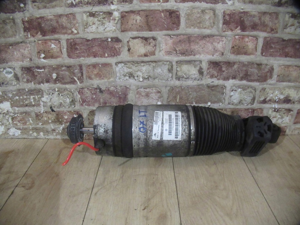AMORTIZOR PNEUMATIC SPATE STÂNGA 7L8616019A AUDI Q7 4L Product image