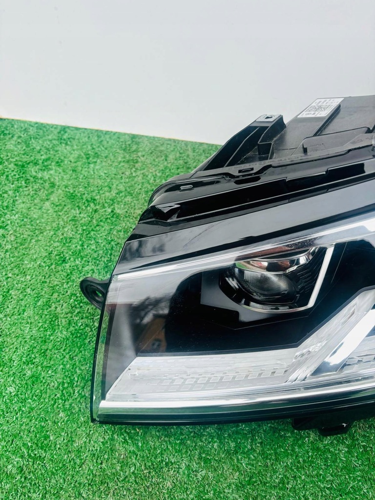 LAMPĂ STÂNGA FAUR STÂNGA VW TRANSPORTER CARAVELLE MULTIVAN T6 T61 DEMONTARE Product image