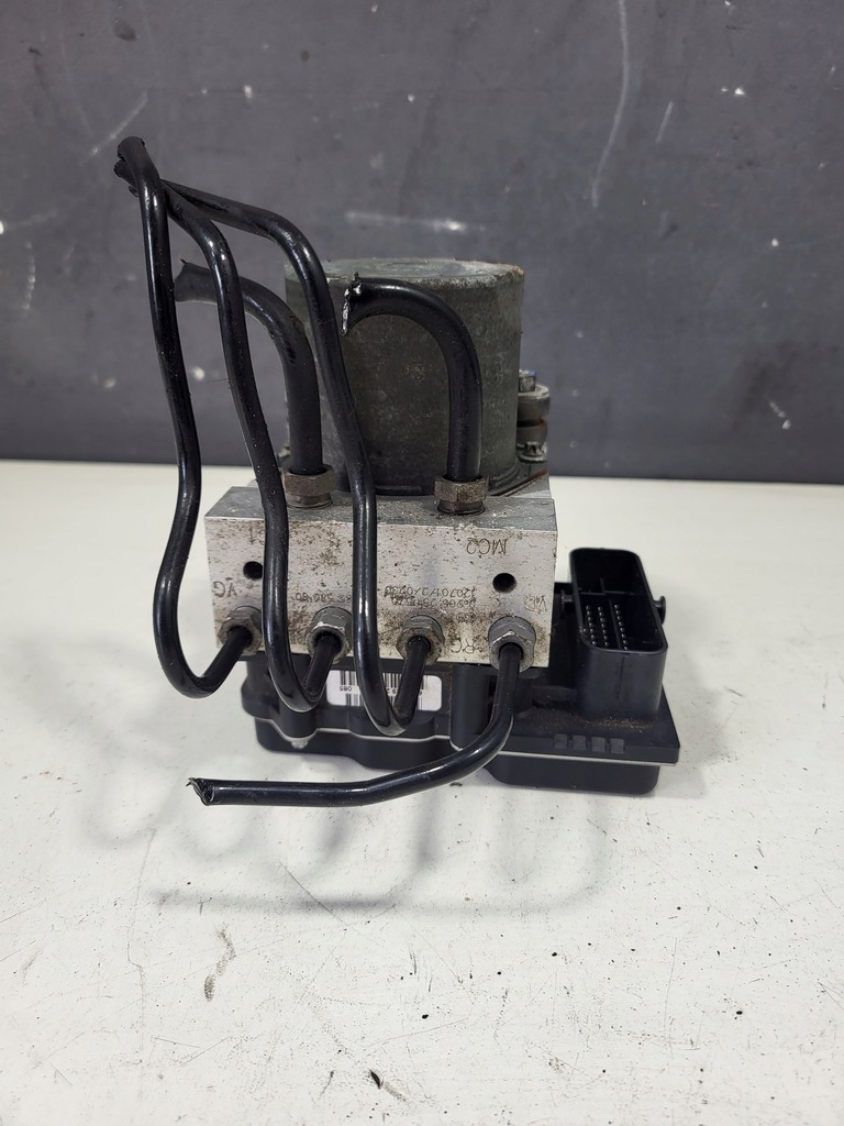 POMP ABS - Citroen C4 II DS4 10-15 9678558080, 9800589380 Product image