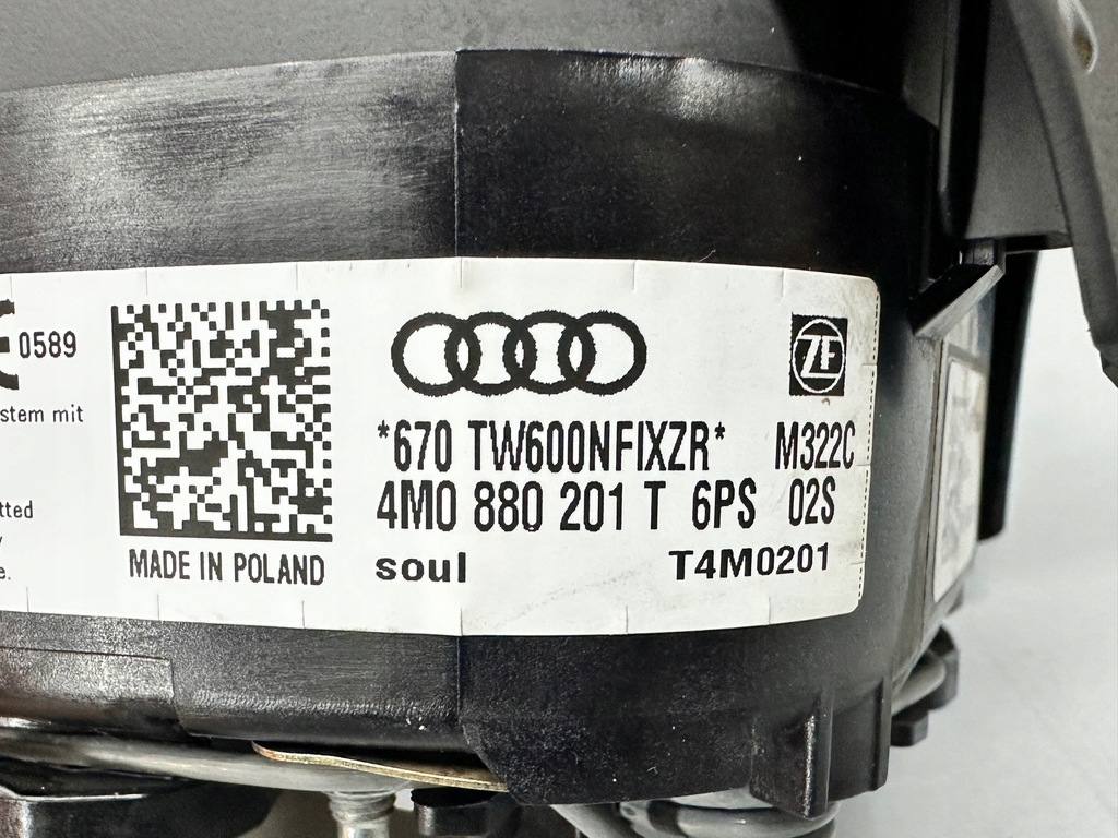 AUDI Q7 SQ7 Q8 SQ8 LIFT 4M AIRBAG ȘOFER AIRBAG 4M0880201T Product image