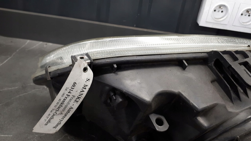 7700831463 far dreapta fata renault megane scenic Product image