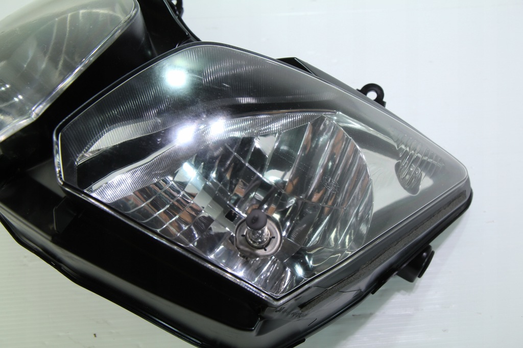 SUZUKI DL 1000 V-STROM 02-09 LAMPĂ FAR Product image