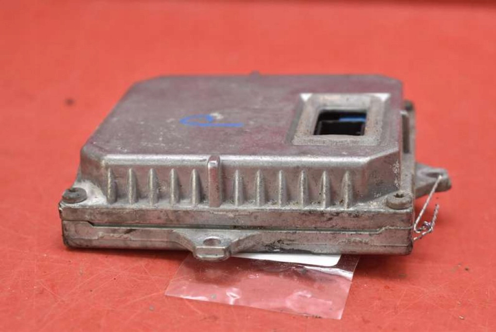 CONVERTOR XENON DREAPTA 1307329074 BMW E63 03-07 Product image