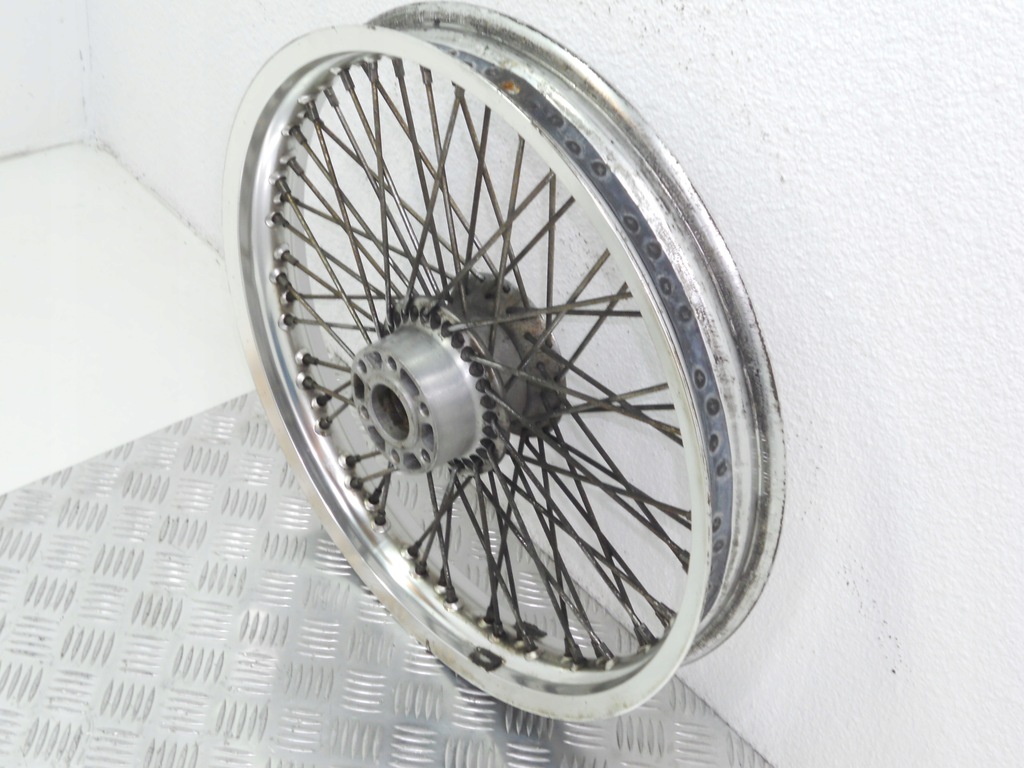 ROATA FATA SUZUKI VS 750 INTRUDER JANTE ORIGINALA Product image
