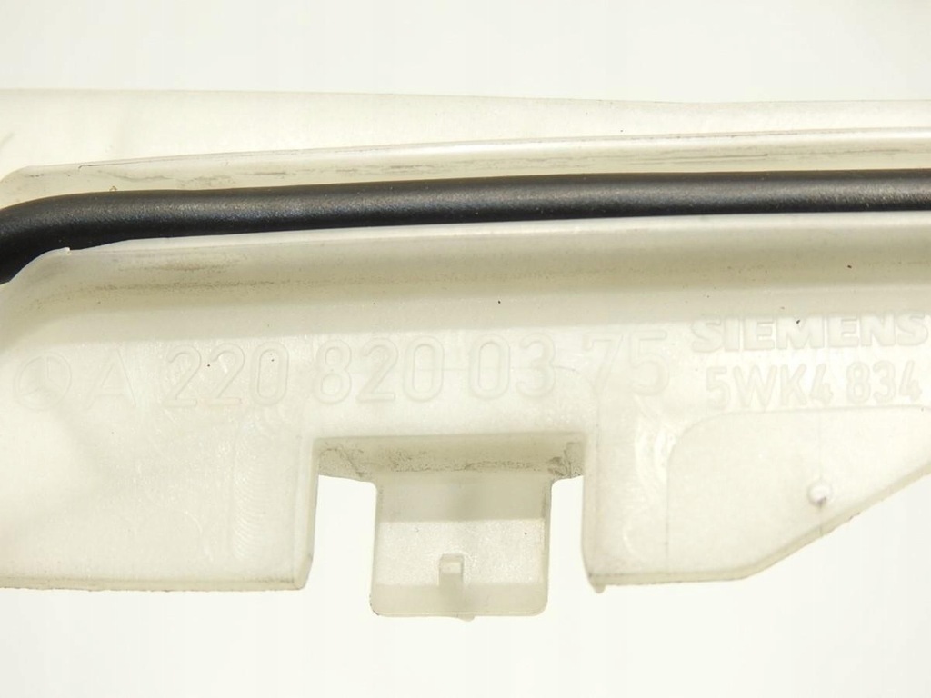 ANTENĂ FĂRĂ CHEIE UȘĂ SPATE STÂNGA MERCEDES W220 A2208200375 Product image