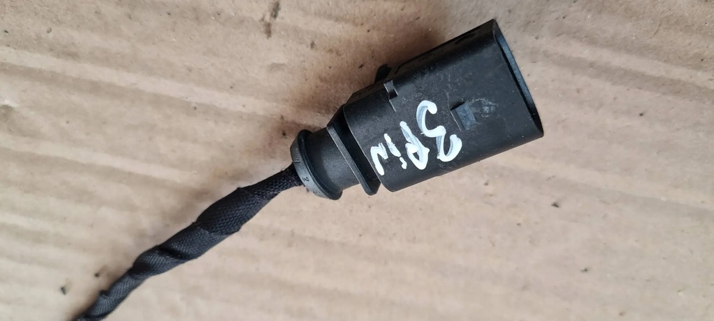 A5 8W WTYCZKA KOSTKA 1J0973803 VW AUDI A4 B9 8W A5 Q7 4M Q5 80A Product image